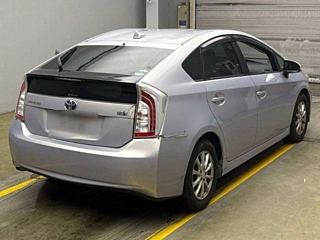 TOYOTA PRIUS 2012