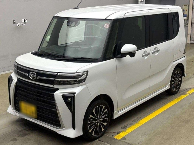DAIHATSU TANTO 2023