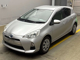 TOYOTA AQUA 2014