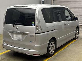 NISSAN SERENA 2013