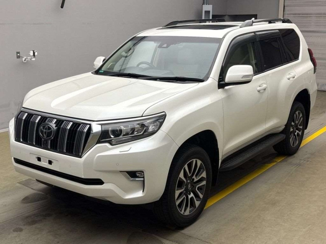 TOYOTA LAND CRUISER PRADO 2022