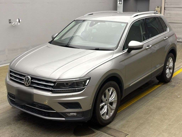 VOLKSWAGEN TIGUAN 2020