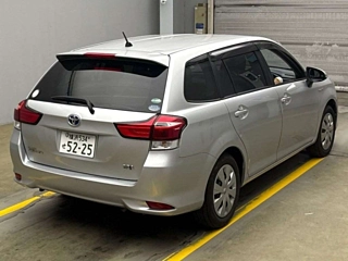 TOYOTA COROLLA FIELDER 2017