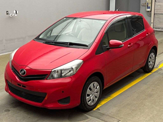 TOYOTA VITZ 2012