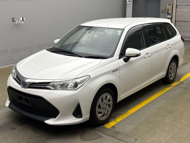 TOYOTA COROLLA FIELDER 2018