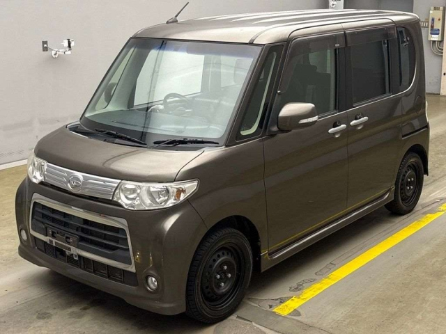 DAIHATSU TANTO 2012