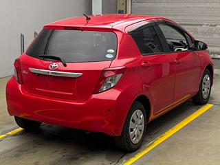 TOYOTA VITZ 2012
