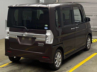 DAIHATSU TANTO 2015