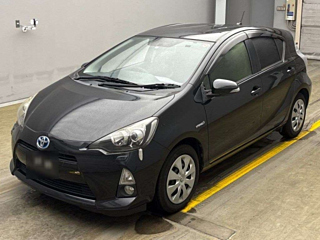TOYOTA AQUA 2014