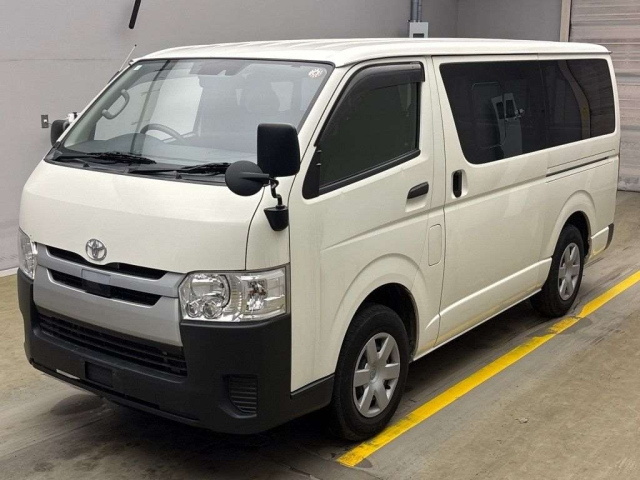TOYOTA REGIUS ACE VAN 2020