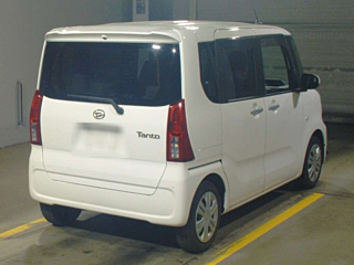 DAIHATSU TANTO 2022
