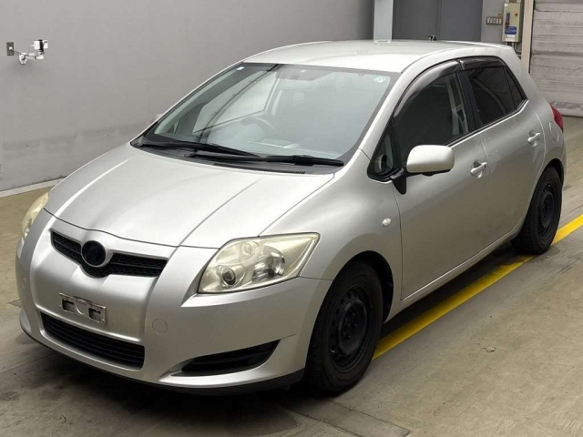 TOYOTA AURIS 2009