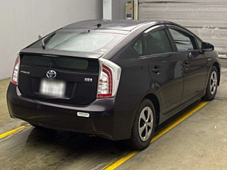 TOYOTA PRIUS 2014