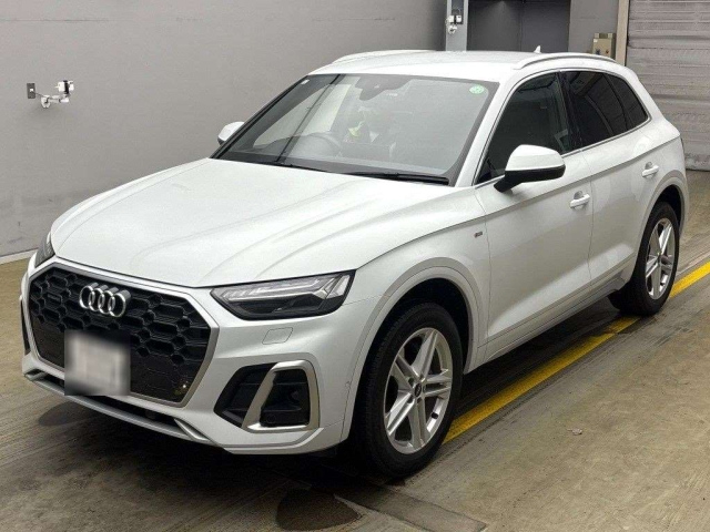 AUDI Q5 2021