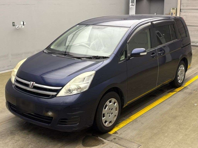 TOYOTA ISIS 2010