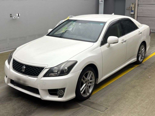 TOYOTA CROWN 2011