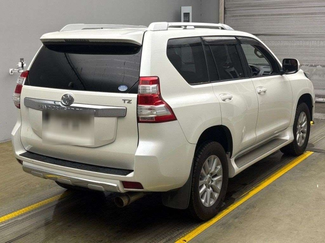 TOYOTA LAND CRUISER PRADO 2014