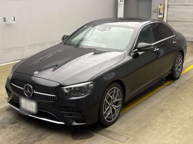 MERCEDES BENZ E CLASS 2024