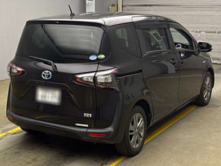 TOYOTA SIENTA 2017