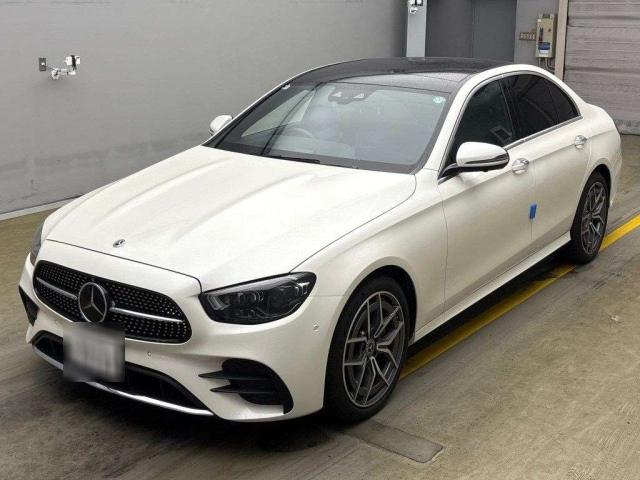 MERCEDES BENZ E CLASS 2024