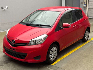 TOYOTA VITZ 2012