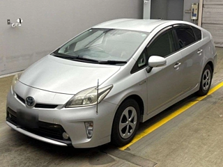 TOYOTA PRIUS 2013