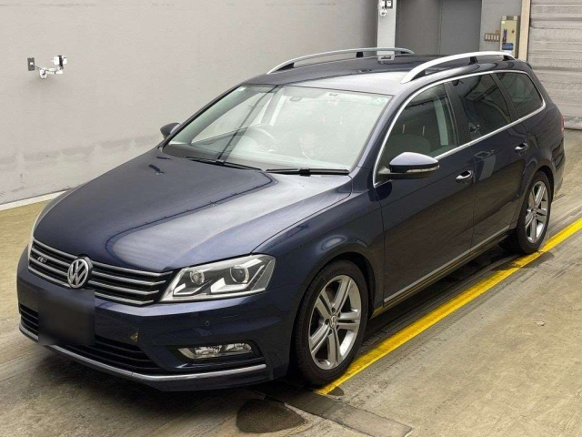 VOLKSWAGEN PASSAT VARIANT 2014