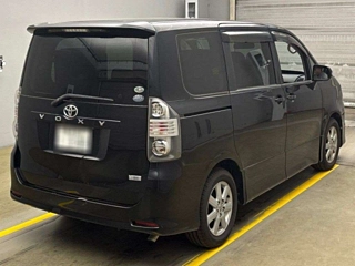 TOYOTA VOXY 2008