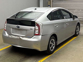 TOYOTA PRIUS 2012