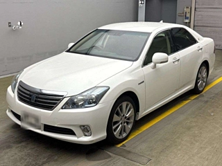 TOYOTA CROWN 2010