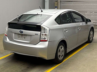 TOYOTA PRIUS 2010