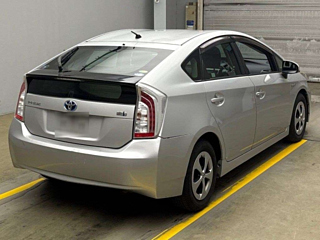 TOYOTA PRIUS 2014