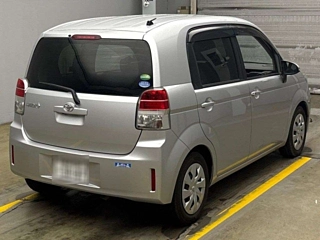 TOYOTA SPADE 2014