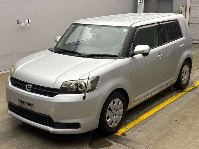TOYOTA COROLLA RUMION 2013