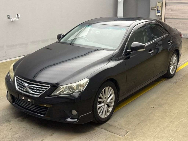TOYOTA MARK X 2010