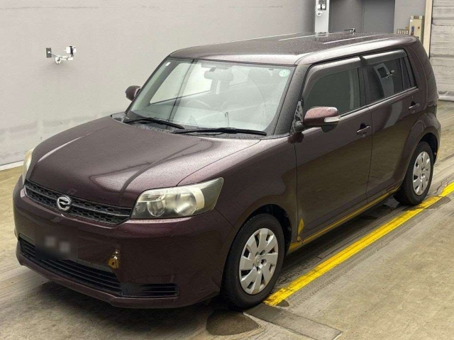TOYOTA COROLLA RUMION 2010