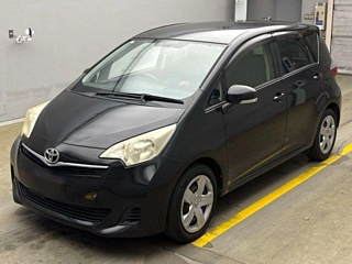 TOYOTA RACTIS 2012