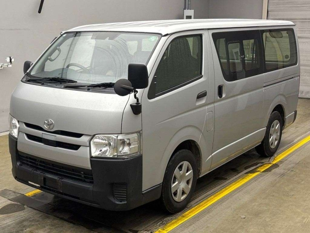 TOYOTA REGIUS ACE VAN 2020