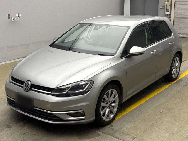 VOLKSWAGEN GOLF 2018