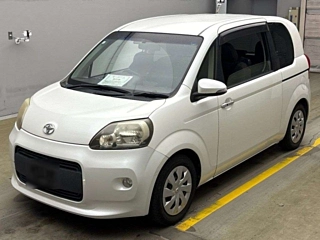 TOYOTA PORTE 2012