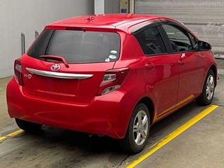 TOYOTA VITZ 2014