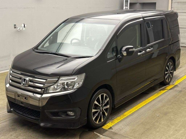HONDA STEP WAGON 2012