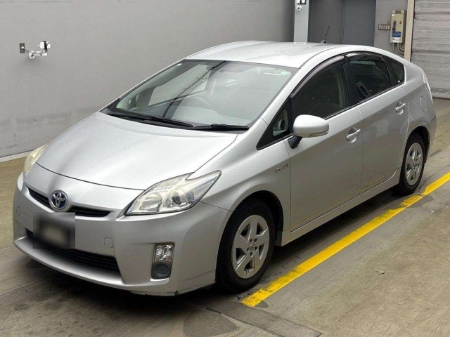 TOYOTA PRIUS 2010