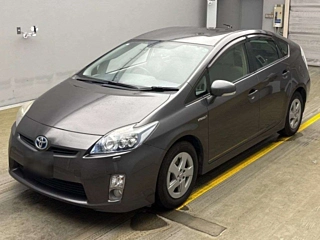 TOYOTA PRIUS 2011
