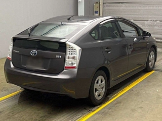 TOYOTA PRIUS 2011