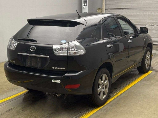 TOYOTA HARRIER 2013