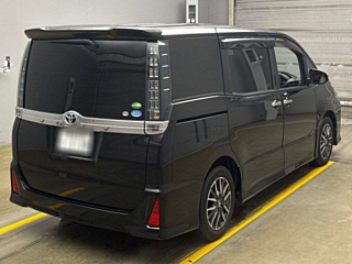 TOYOTA VOXY 2015
