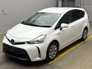 TOYOTA PRIUS ALPHA 2019