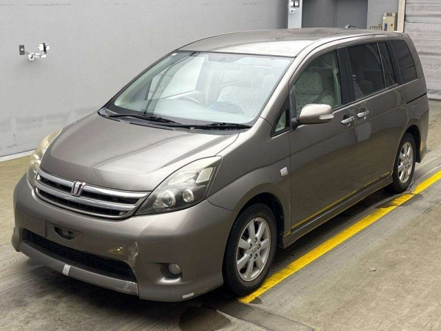 TOYOTA ISIS 2010