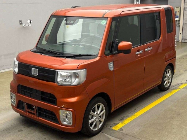 DAIHATSU WAKE 2021